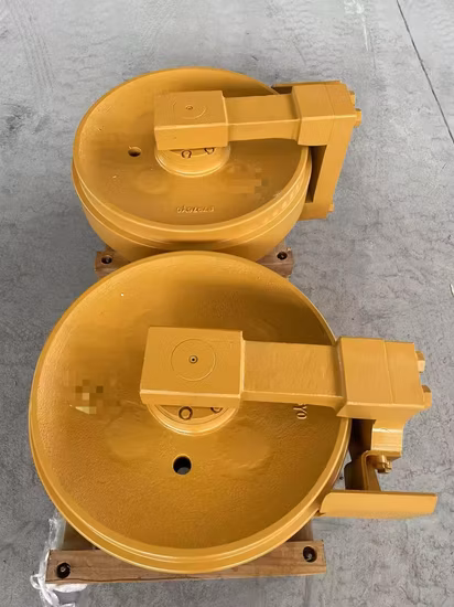 Gruppo ruota guida bulldozer Sem 832f 6086584